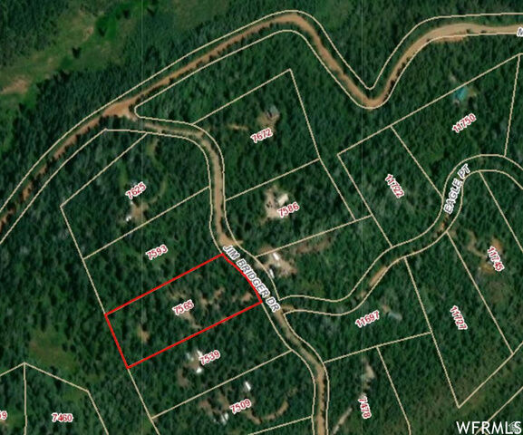Property Photo:  7565 N Jim Bridger Dr H52  UT 84317 