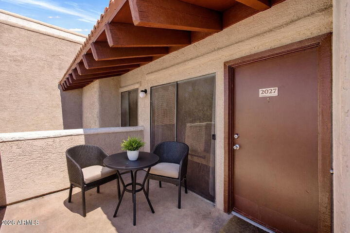 Property Photo:  5757 W Eugie Avenue 2027  AZ 85304 