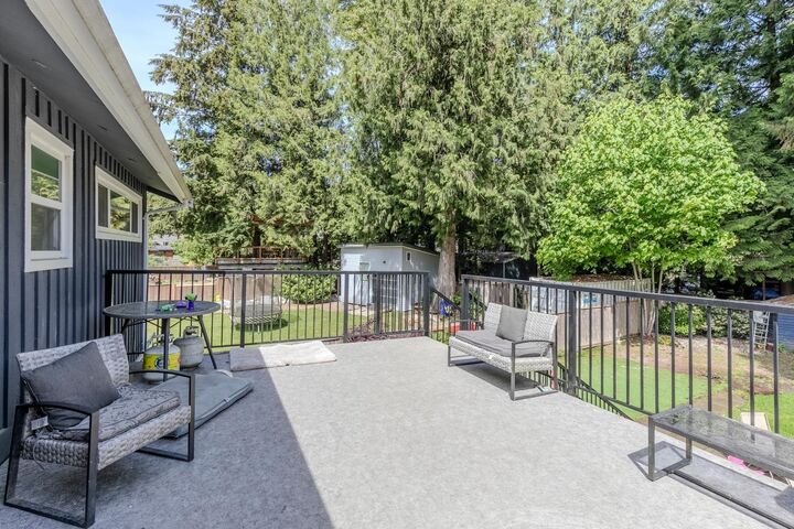 Property Photo: 41756 Government Road BC V8B 0G3