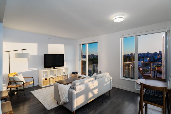Property Photo:  933 E Hastings Street 1001  BC V6A 0G6 