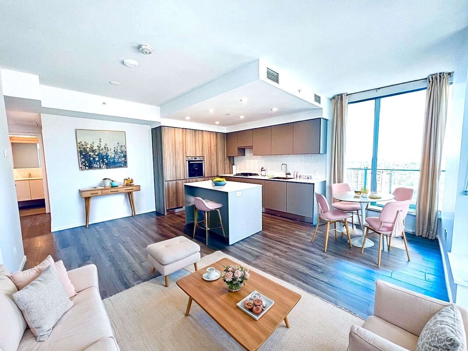 Property Photo: 3833 Evergreen Place 2510 BC V3J 0M2
