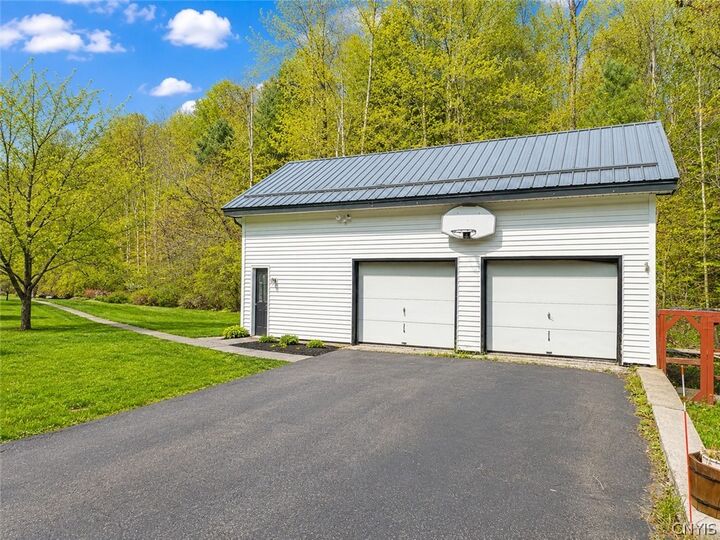 Property Photo:  4074 McGraw North Road  NY 13101 