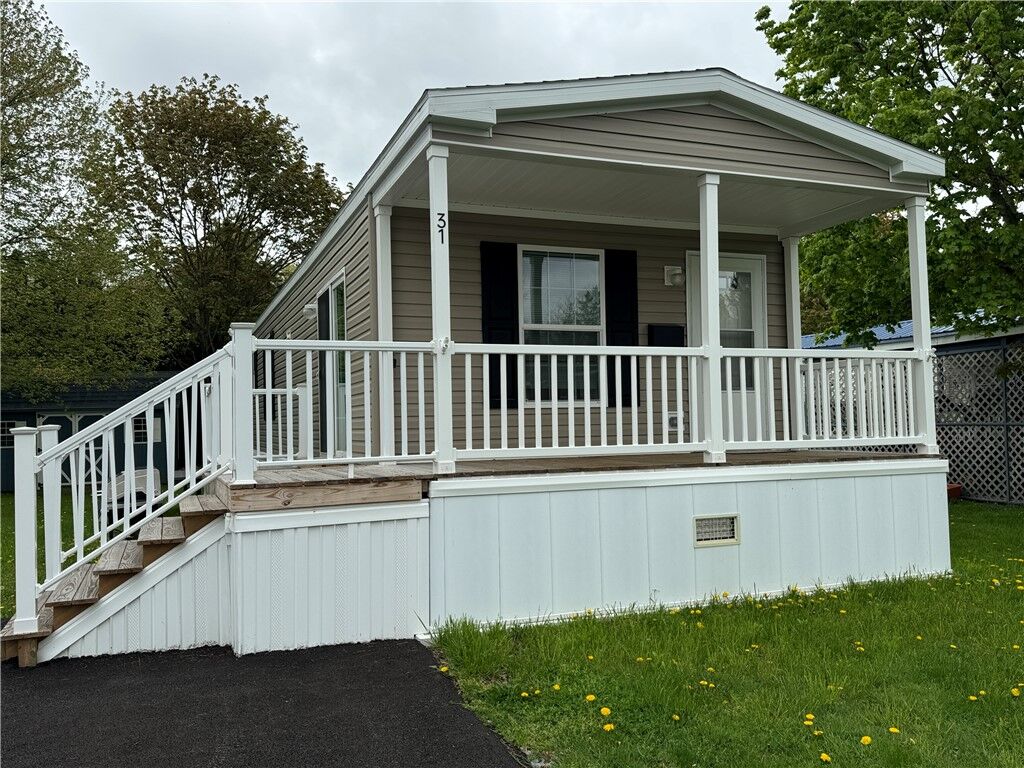 Property Photo:  1021 Waterloo Geneva #31 Road  NY 13165 