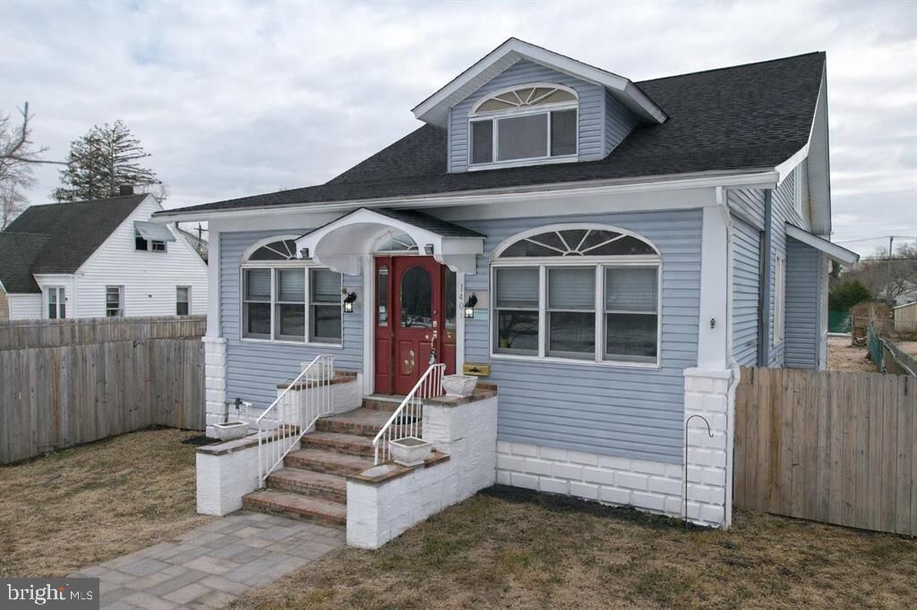 Property Photo:  140 New York Avenue  NJ 08215 