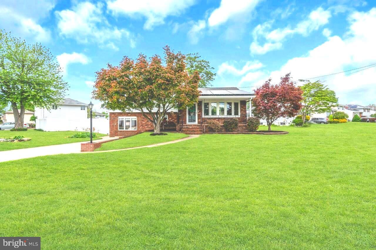 Property Photo:  105 Gary Drive  NJ 08690 