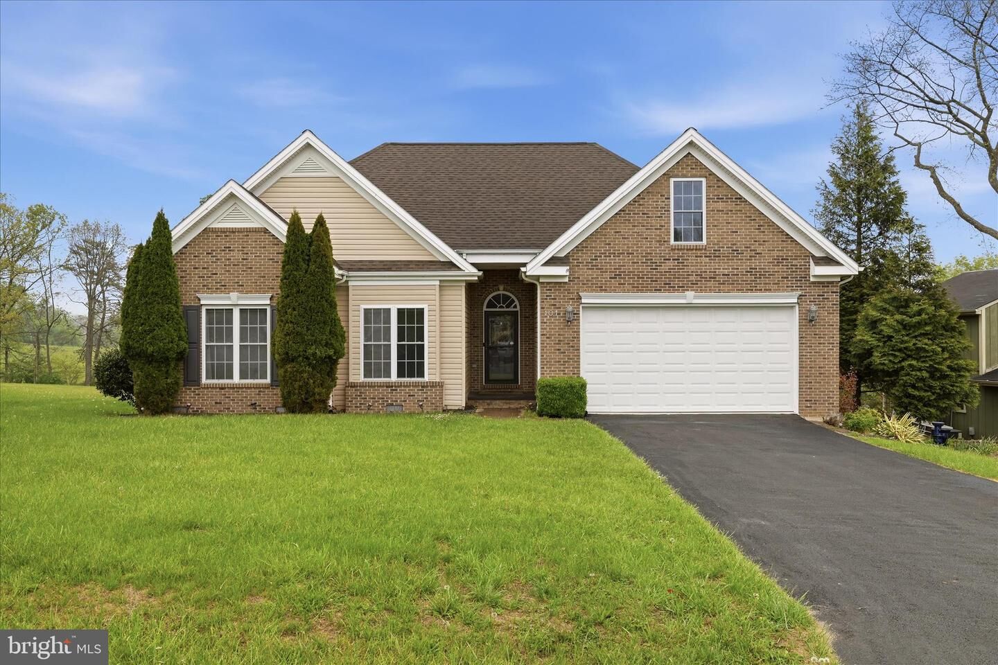 Property Photo:  101 Putter Place  VA 22625 