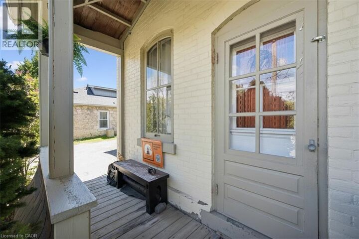 Property Photo:  159 Glasgow Street North  ON N1H 4W7 