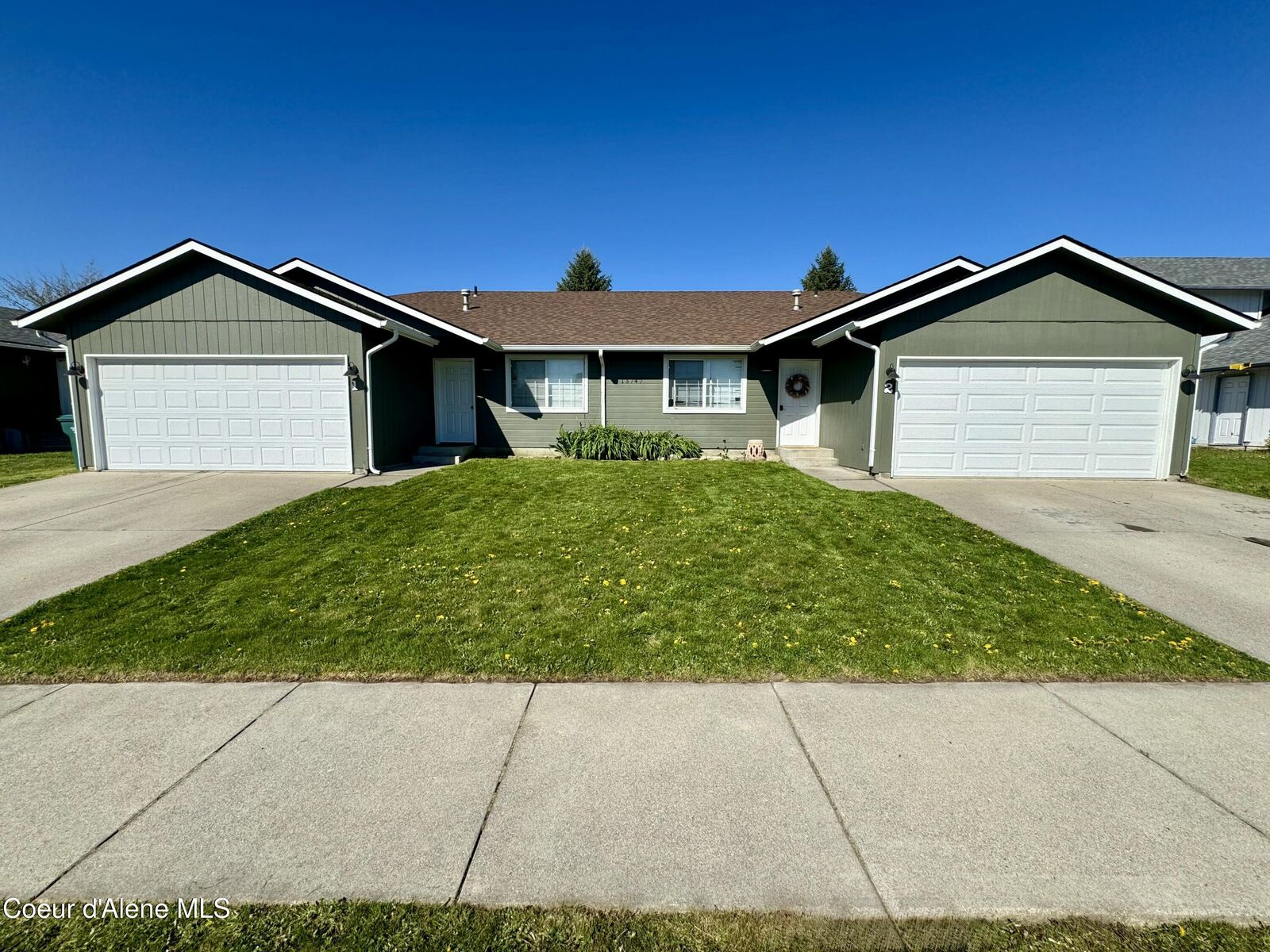 Property Photo:  13747 N Natalie St 1&Amp2  ID 83858 
