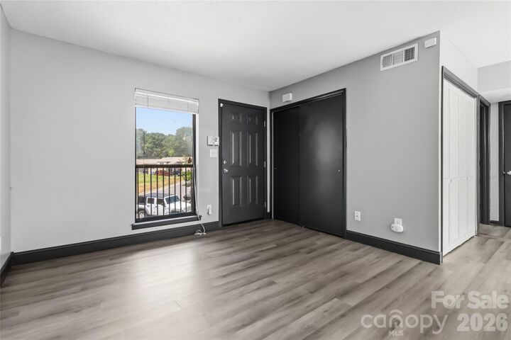 Property Photo:  11033 Cedar View Road  NC 28226 