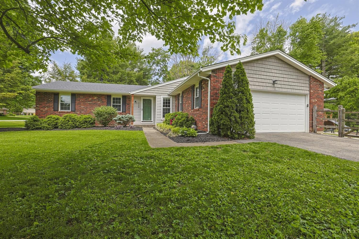 Property Photo:  2908 Gloria Lane  OH 45013 