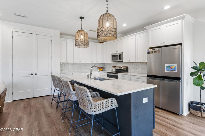 Property Photo: 1322 W 30th Street FL 32405