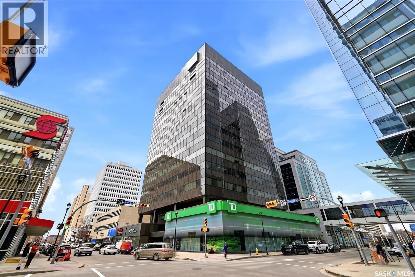 Property Photo:  Ph 201 1914 Hamilton Street  SK S4P 3N6 