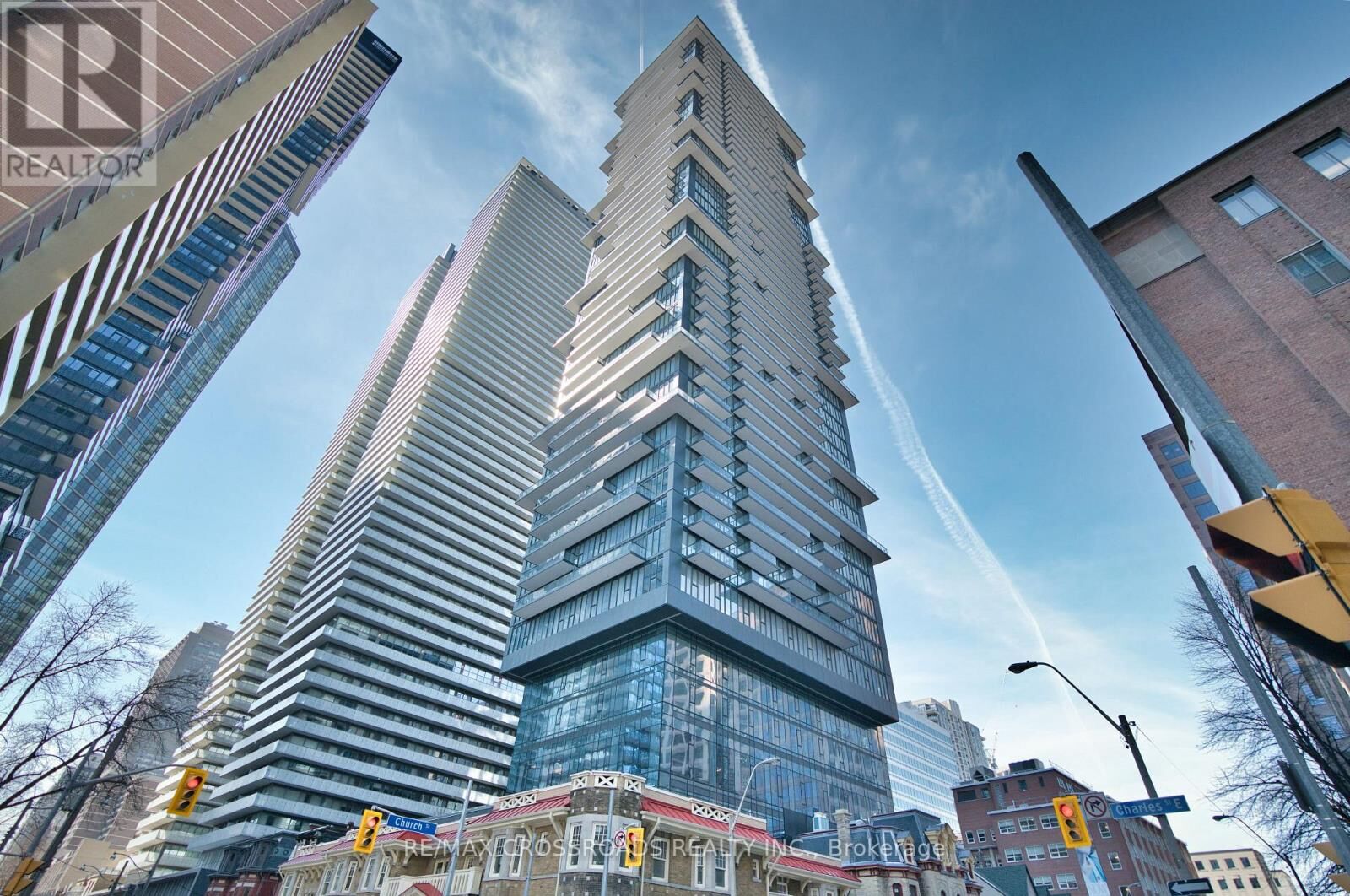 Property Photo:  634 Church Street 1406  ON M4Y 0G9 