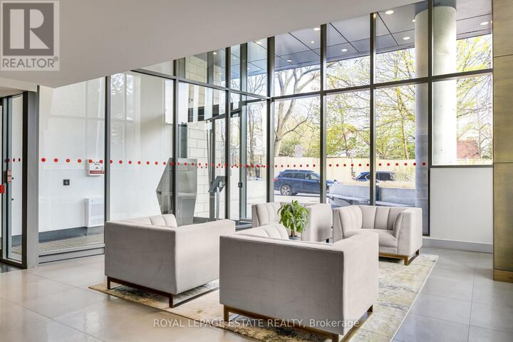 Property Photo:  90 Glen Everest Avenue 611  ON M1N 0C3 