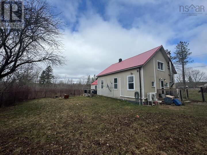 Property Photo:  107 Upper Pembroke Road  NS B0N 2P0 