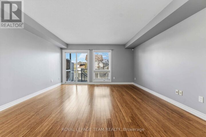Property Photo:  405 Chapman Mills Drive A  ON K2J 0M7 