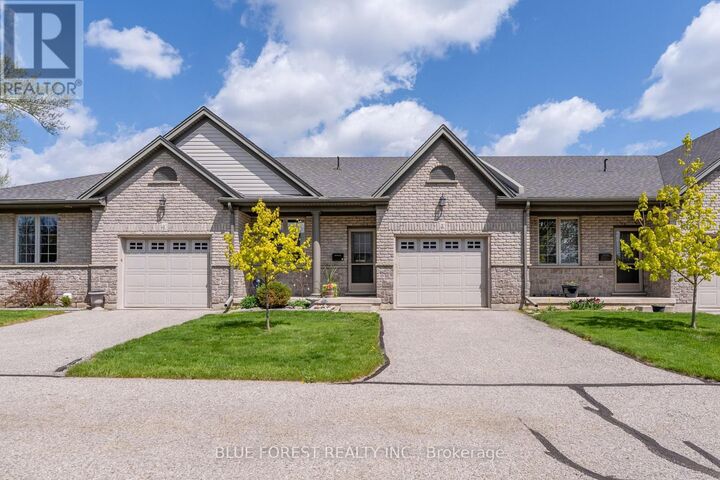 Property Photo:  948 Colborne Street 2  ON N3S 3T4 