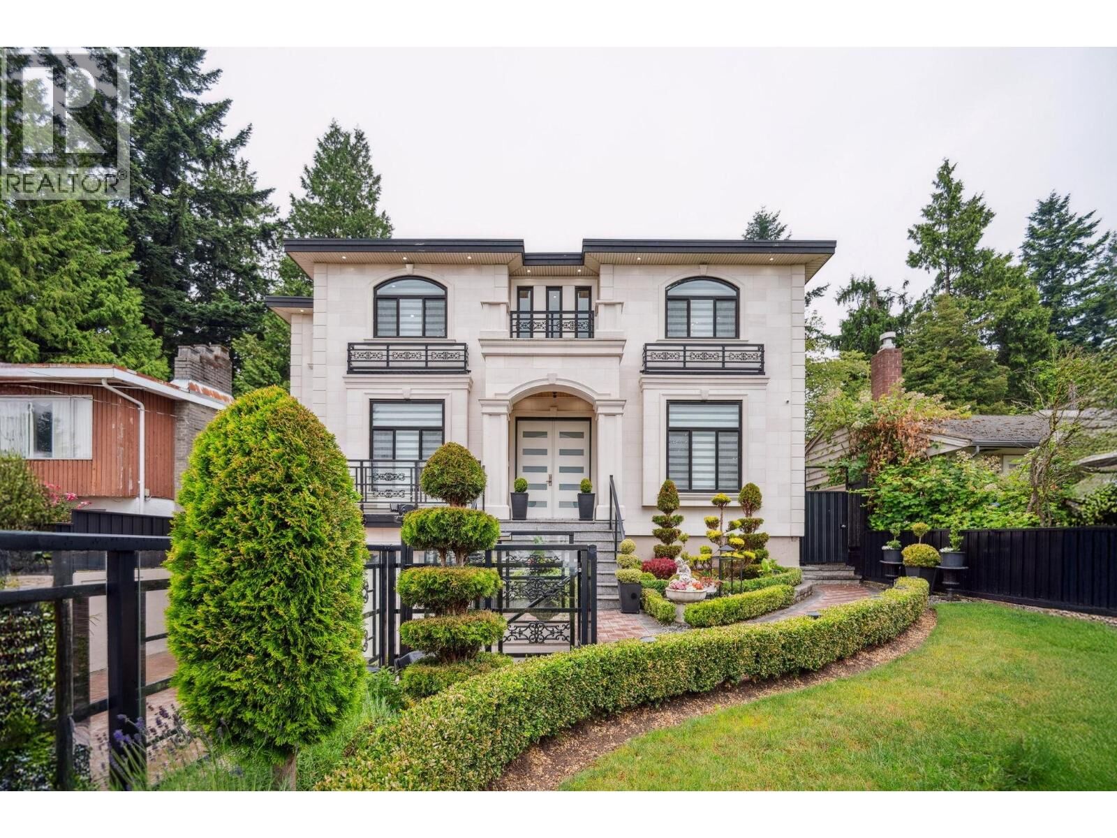 Property Photo:  4319 Southwood Street  BC V5J 2G3 
