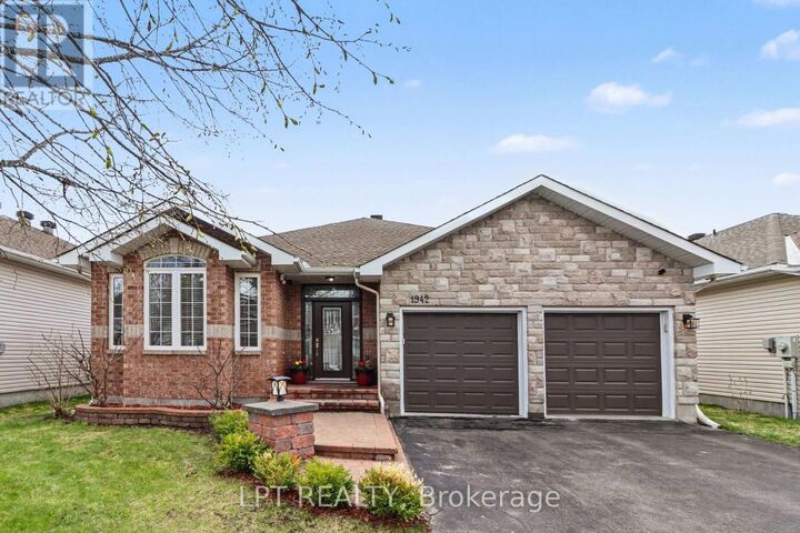 Property Photo:  1942 Caprihani Way  ON K4A 4R6 