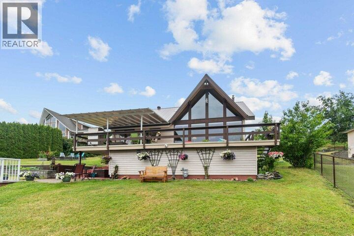 2504 Blind Bay Road — photo 1