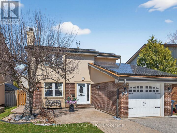 Property Photo:  3976 Taffey Crescent  ON L5L 2A7 