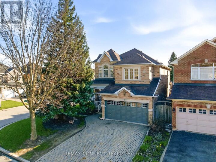 Property Photo:  16 White Cedar Drive  ON L3S 4B6 