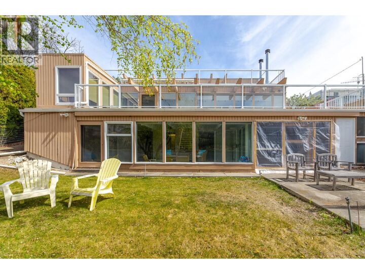 Property Photo:  3120 Vaseux Lake Crescent  BC V0H 1R2 