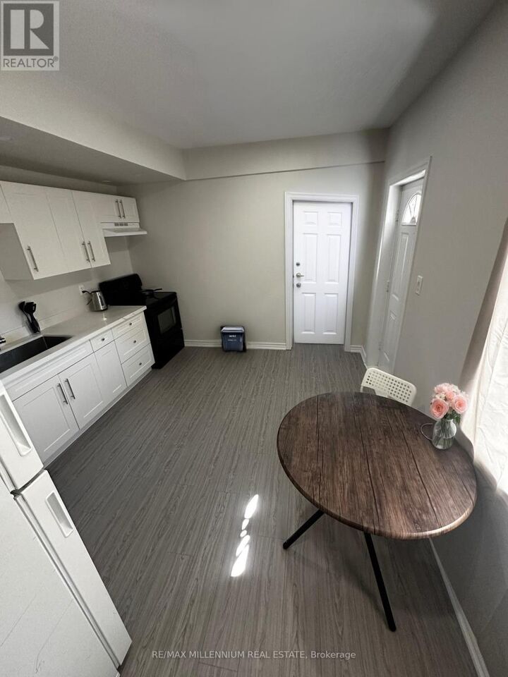 Property Photo:  25 Howard Street  ON M4X 1J6 