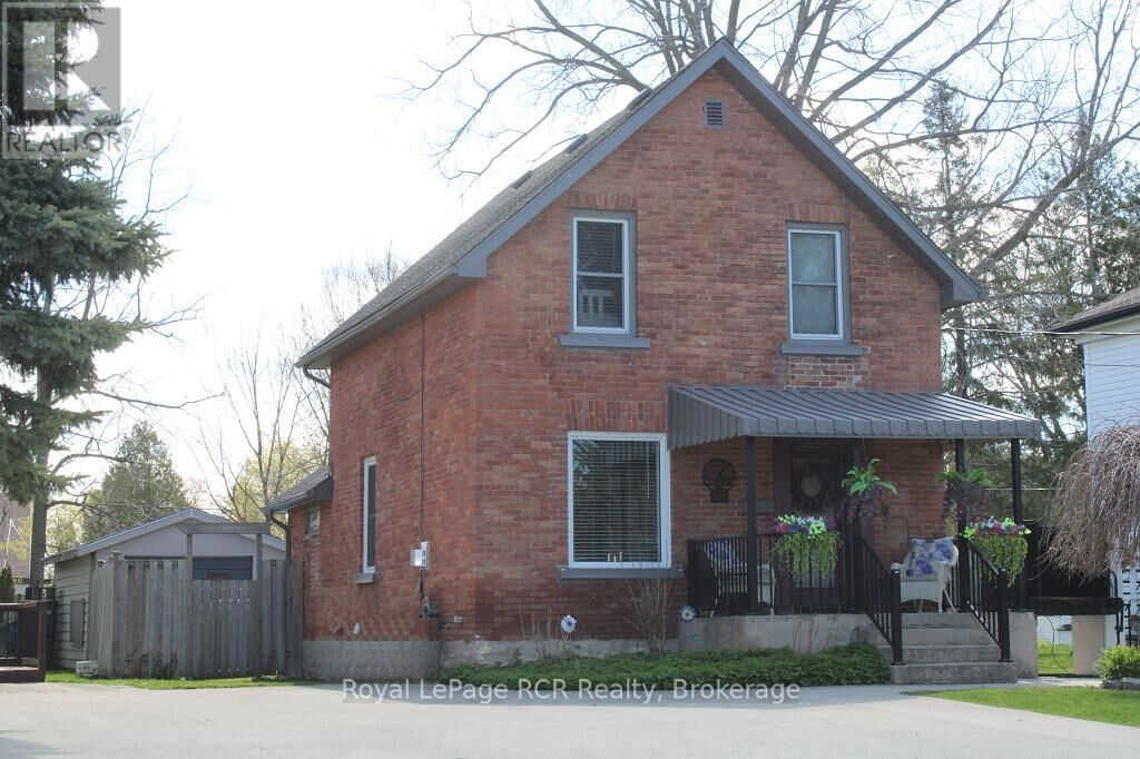 Property Photo:  1735 8th Avenue East  ON N4K 3C2 