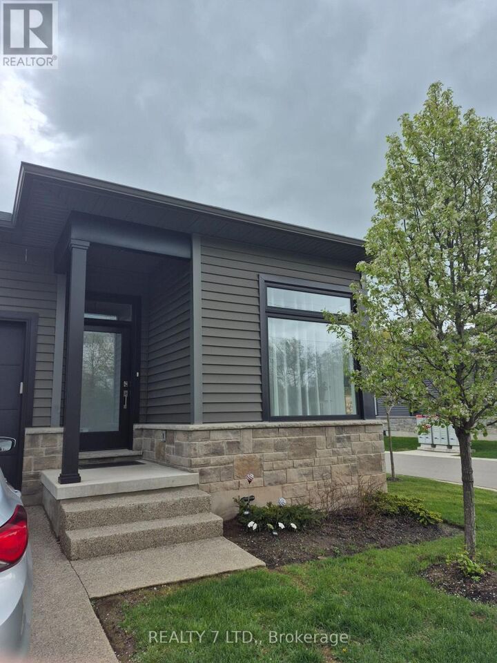 Property Photo:  9150 Willoughby Drive 40  ON L2G 0Z5 