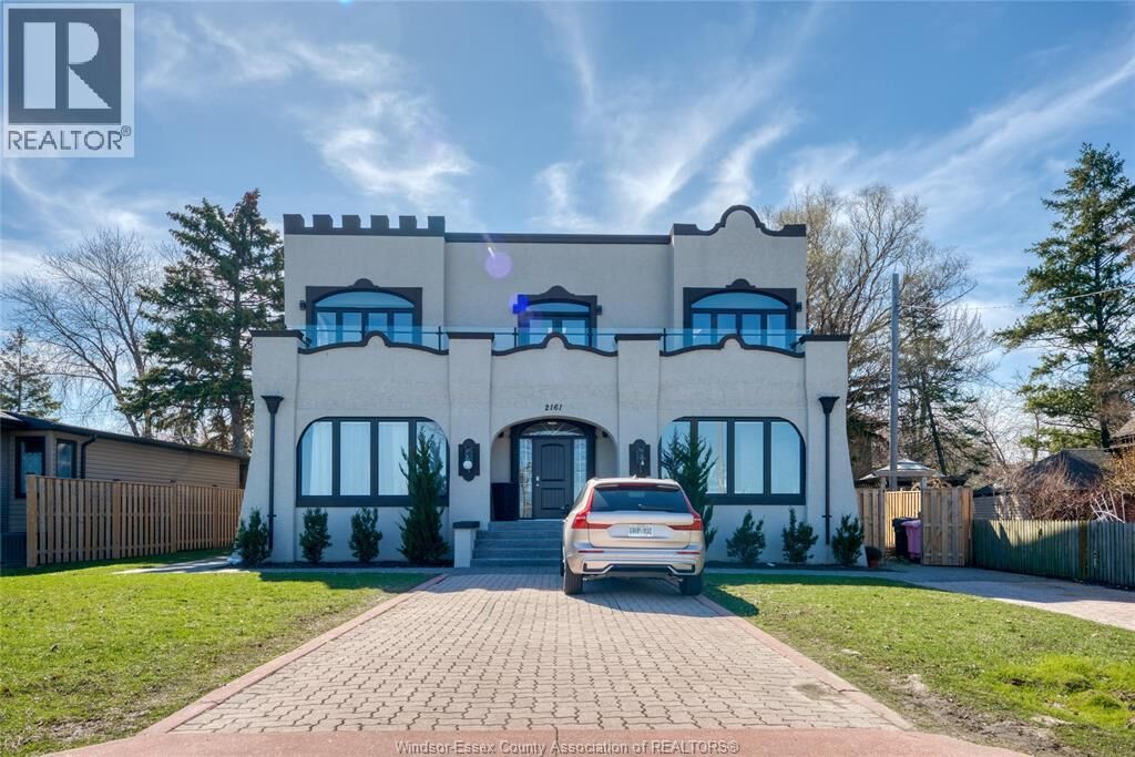Property Photo:  2161 Riverside Drive West 3  ON N9B 1A8 