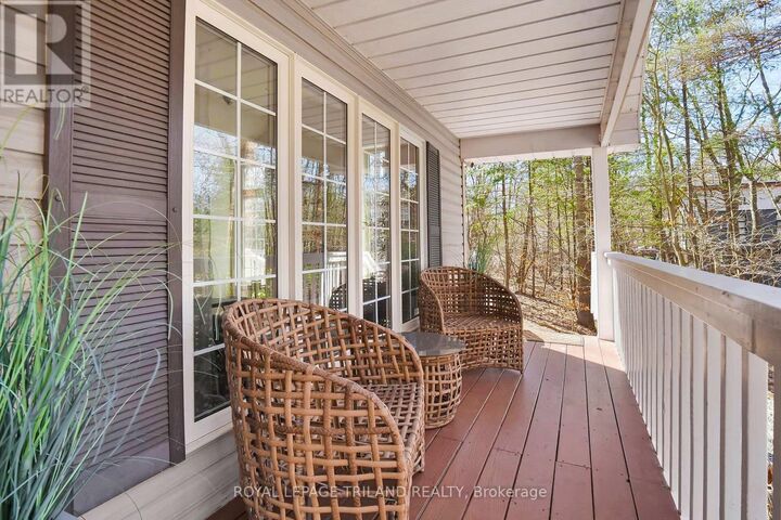Property Photo:  9945 Riverview Road  ON N0M 1T0 