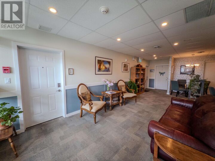 Property Photo:  201 100 First Avenue West  ON P9N 3Z7 