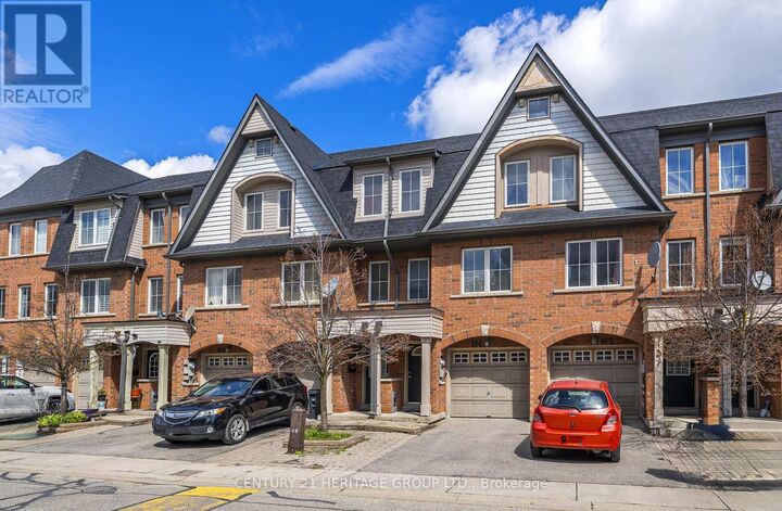 Property Photo:  164 Jenkinson Way  ON M1P 5H4 