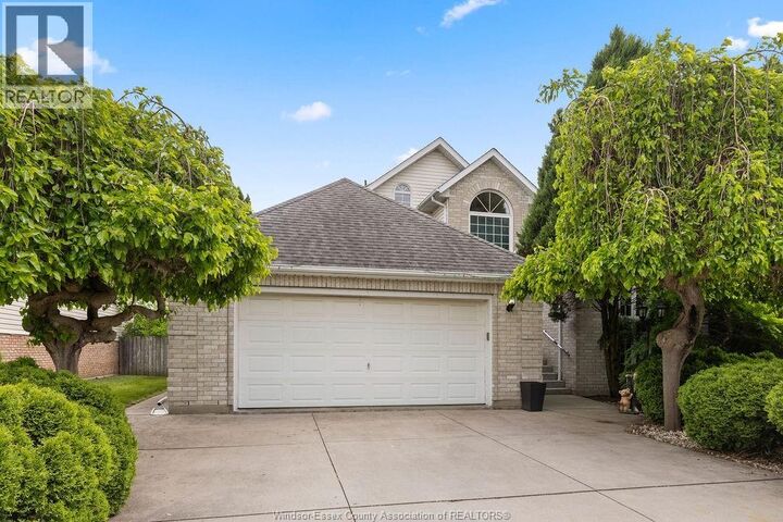 Property Photo:  4577 Hunt Club Crescent  ON N9G 2P6 