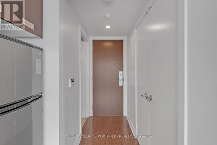 Property Photo:  80 Western Battery Road 2301  ON M6K 3S1 