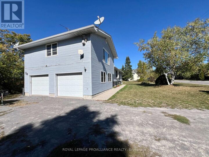 Property Photo:  444 County Road 19  ON K0K 1A0 