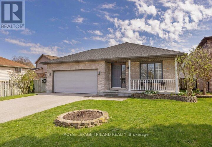 Property Photo:  22 Stoneycreek Crescent  ON N5X 3X4 