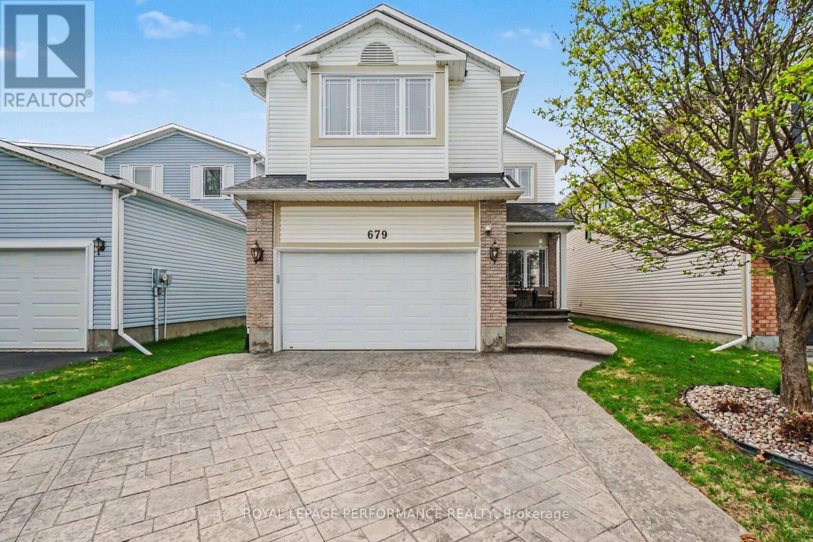 Property Photo:  679 Arc-En-Ciel Street  ON K4A 3H7 