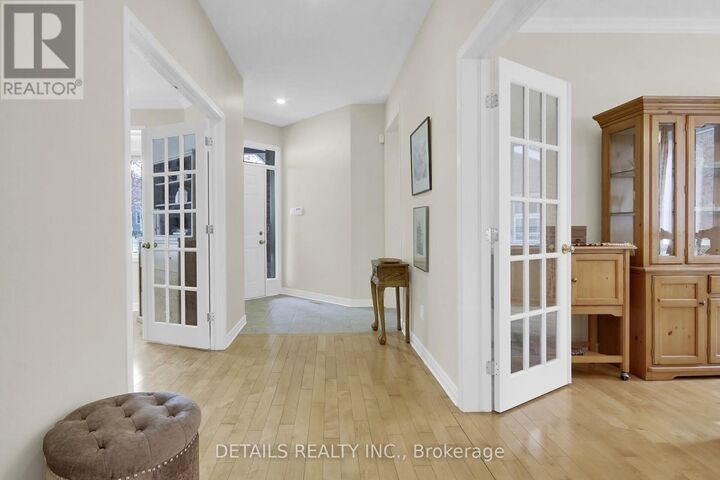 Property Photo:  7 Stonecroft Terrace  ON K2K 2V1 