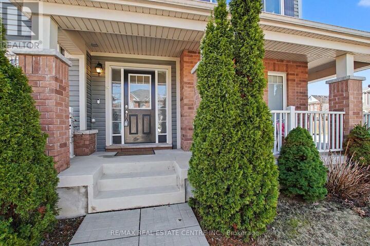 Property Photo:  60 Postmaster Drive  ON N2R 0J2 