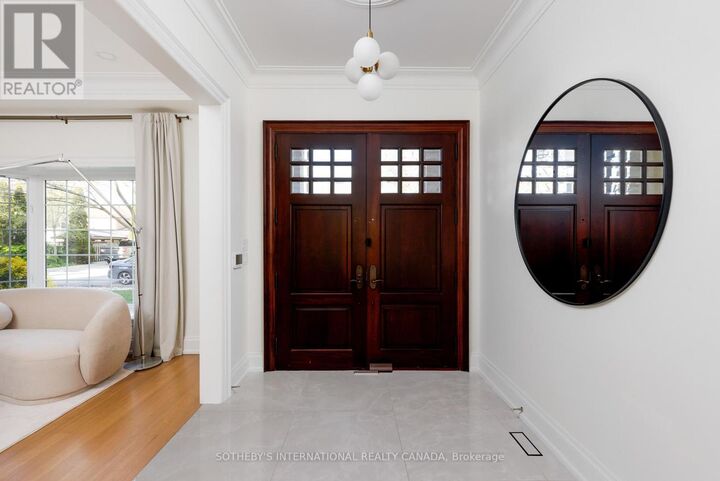 Property Photo:  36 Gardenvale Road  ON M8Z 4B9 