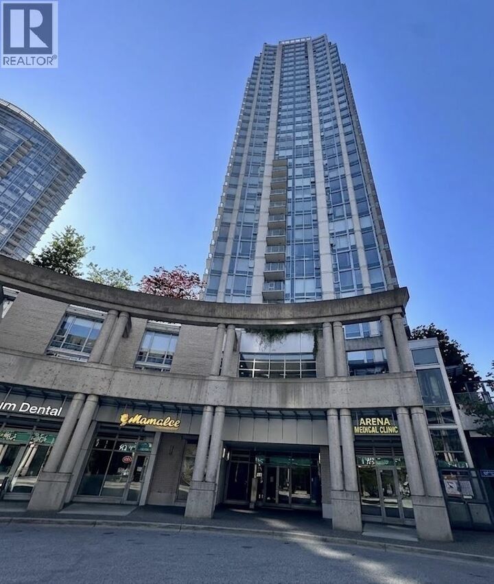 Property Photo:  188 Keefer Place 2203  BC V6B 0J1 