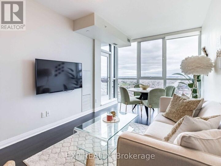 Property Photo:  75 Eglinton Avenue West 2005  ON L5R 0E5 