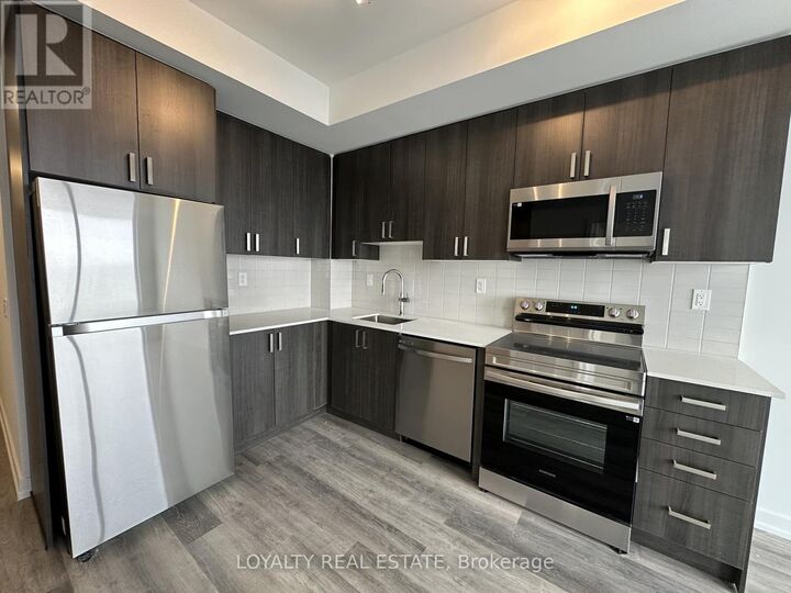 Property Photo:  1435 Celebration Drive 2509  ON L1W 0C4 