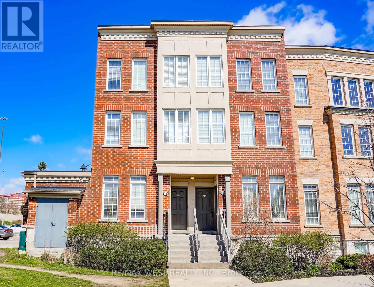 Property Photo:  11 Island Road 49  ON M1C 2P5 