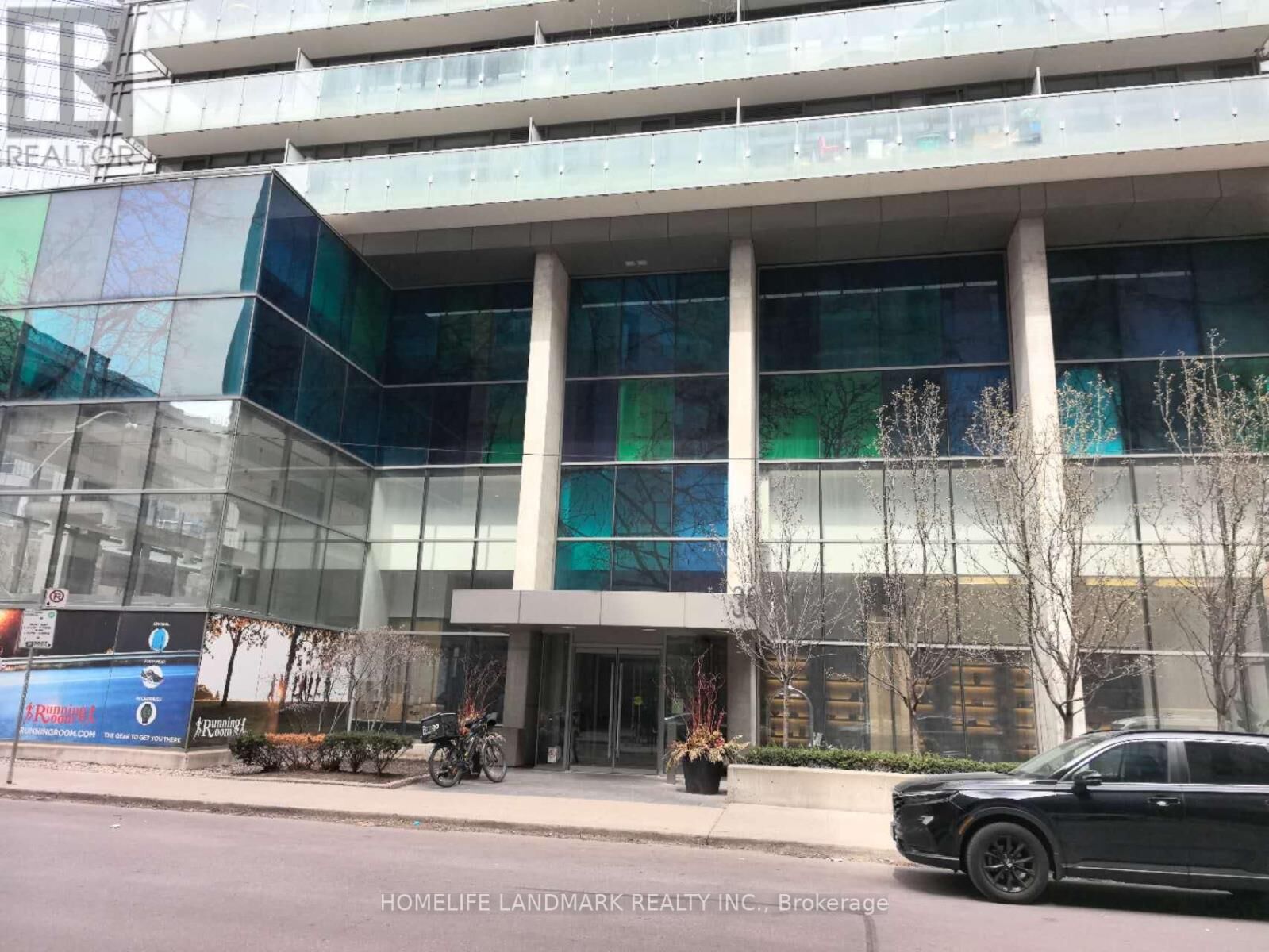Property Photo:  38 Grenville Street 1403  ON M4Y 1A5 