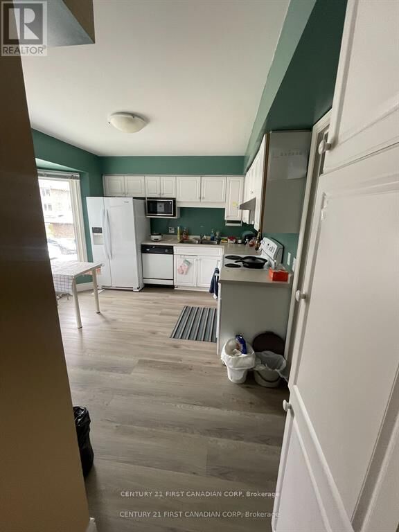Property Photo:  1548 Richmond Street 17  ON N6G 4W8 