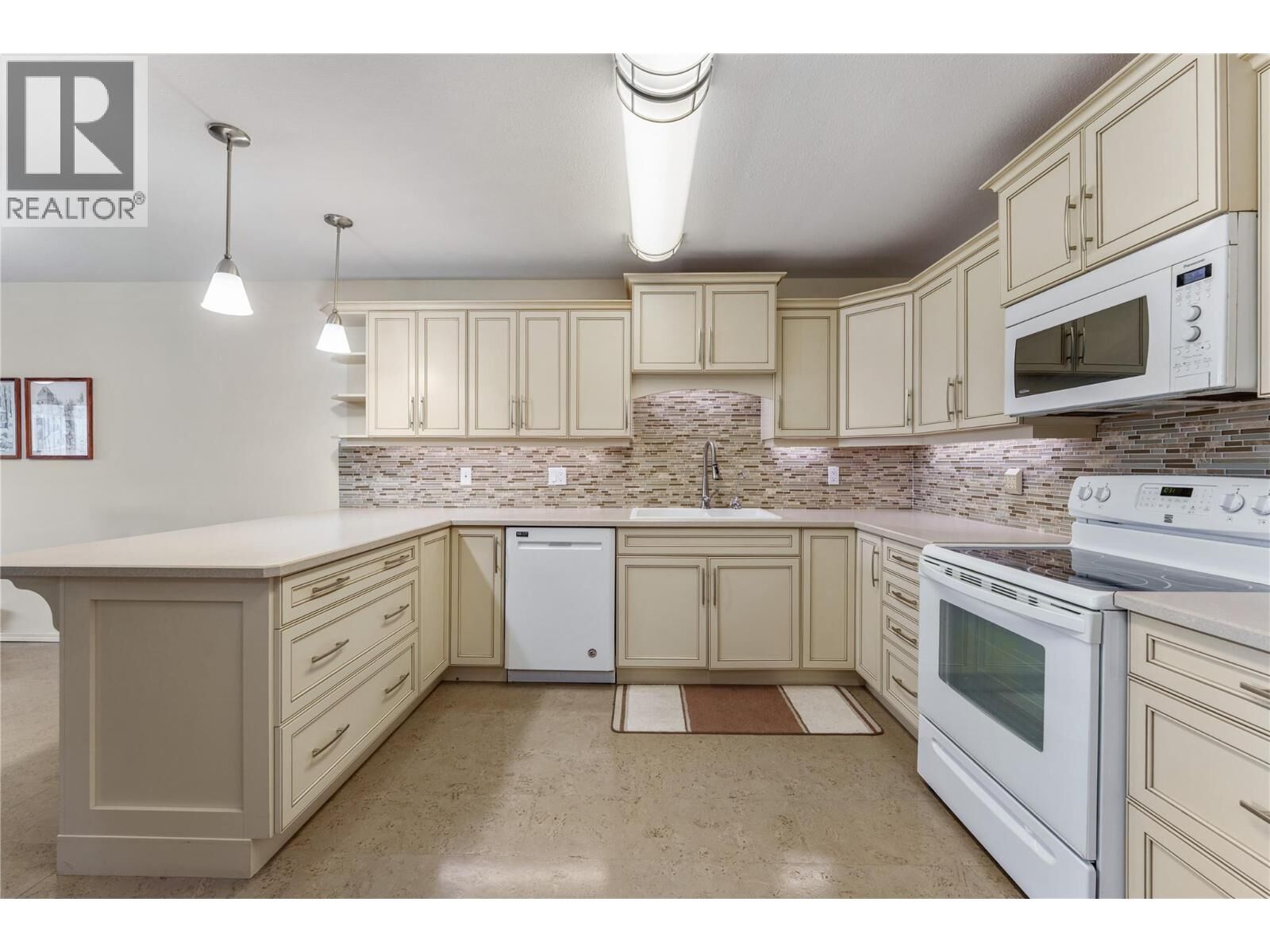 Property Photo: 2477 Ingram Road 310 BC V4T 1W7