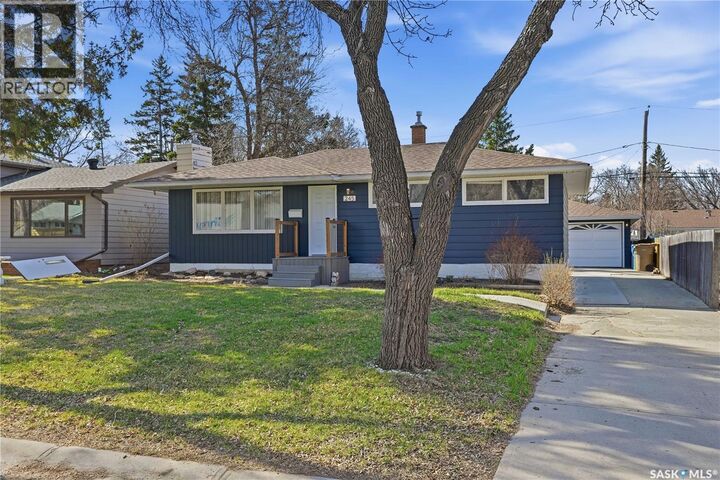 Property Photo:  245 Orchard Crescent  SK S4S 5B9 